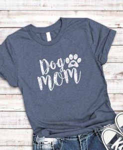 Dog Mom T-Shirt DV01